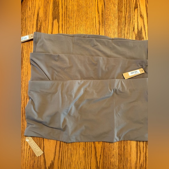 SKIMS Tops - SKIMS Bandeau Lot